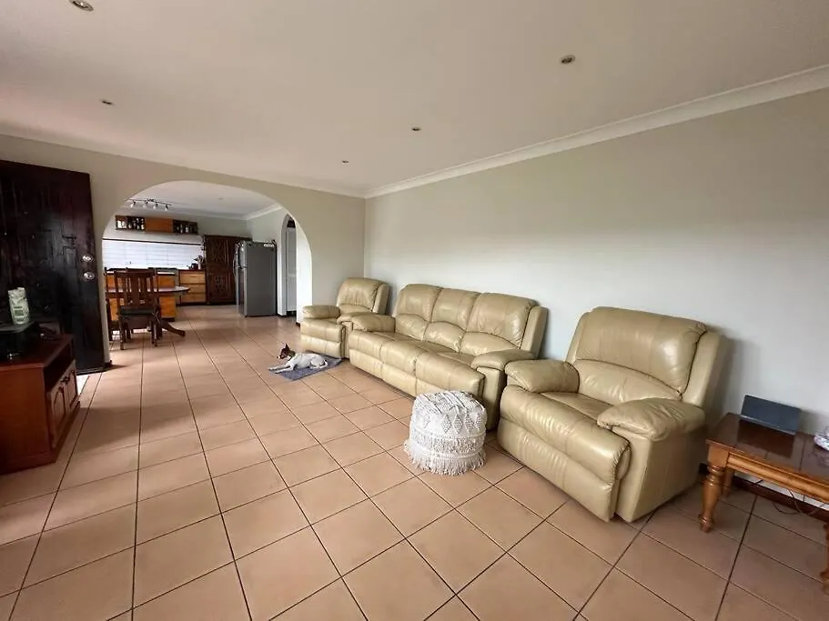 Holiday home House And Van On The River Tweed Heads